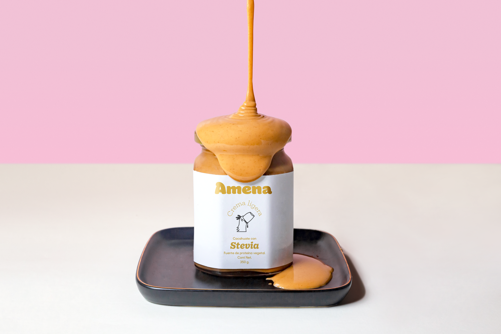 花生醬包裝設(shè)計(jì)如夢(mèng)般柔滑輕盈(圖1)