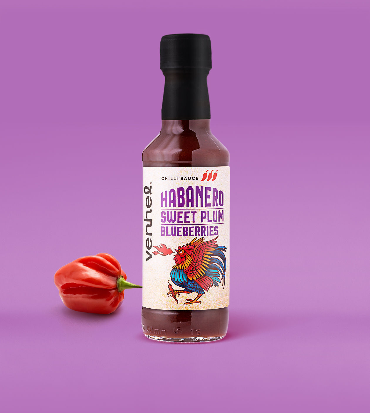 這款辣椒醬用噴火的公雞做為核心視覺(jué)(圖7)