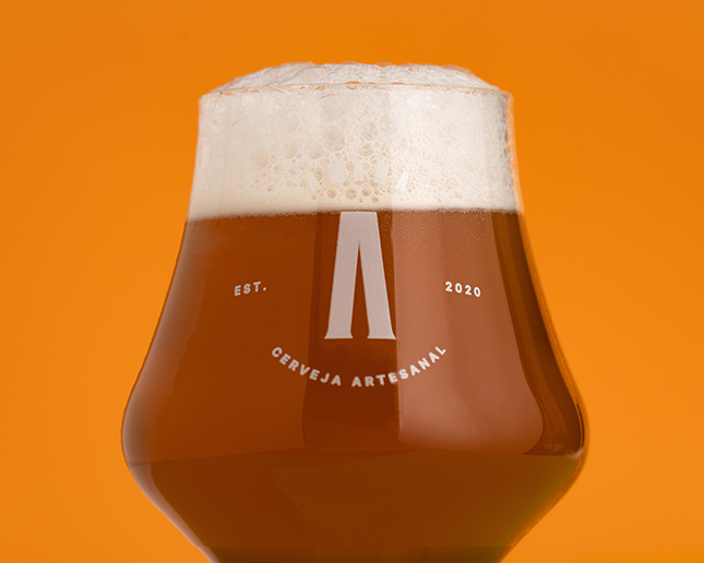 Amana精釀啤酒包裝這樣設(shè)計(jì)個(gè)性有趣(圖8) Amana精釀啤酒包裝這樣設(shè)計(jì)個(gè)性有趣(圖8)