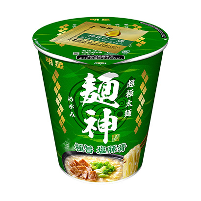 明星面神杯極旨鹽豚骨明星食品面類包裝設(shè)計(jì)(圖1)